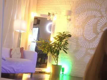 Nude cam girl eva_fashionista image #5892783