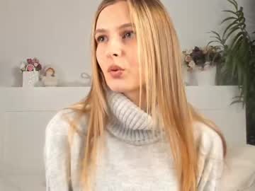 Nude cam girl oliviasolis image #3510998