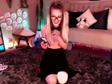 Nude cam girl aubrilee image #1437704
