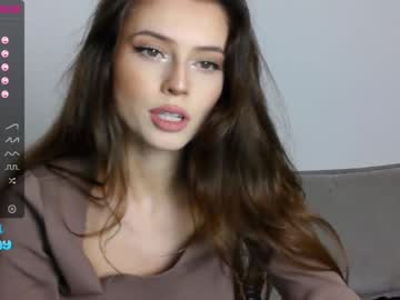 Nude cam girl isia_slay image #948598