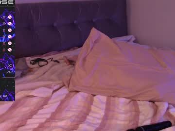 Nude cam couple mari_and_jandro image #1548202