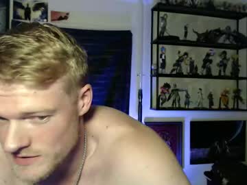 Nude cam man blondebod image #7055465