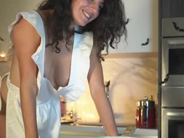 Nude cam girl annareyle image #2976437