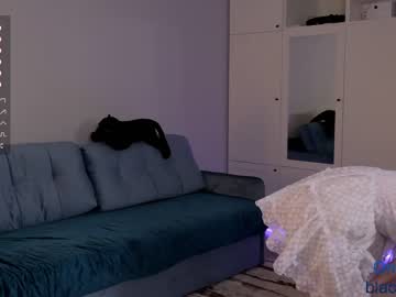 Nude cam girl _blackbee_ image #1653278