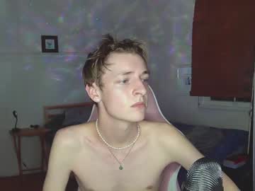 Nude cam man stoopidtwink image #1024999