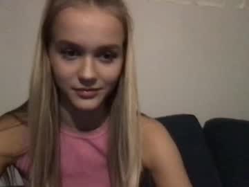 Nude cam girl katty_kerol image #1116351