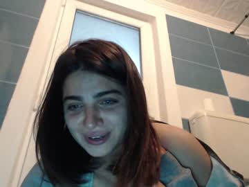 Nude cam girl sunshine_ivy33 image #1848376
