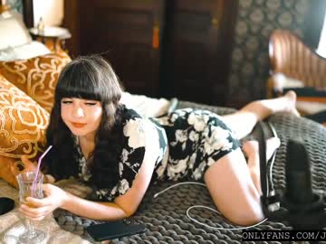 Nude cam girl ingennui image #1997309