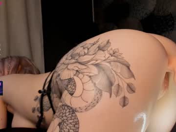 Nude cam girl crystalreves image #2160220
