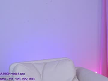 Nude cam girl sapphirealice image #2949160