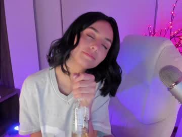 Nude cam girl annie_dreams image #2539324