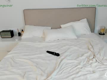 Nude cam girl laura_sanguinar image #2456335