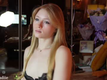 Nude cam girl bestblondiiecb image #6248033