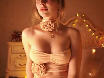 Nude cam girl annrainbow image #6156150