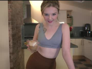 Nude cam girl lucydelovely image #3591400