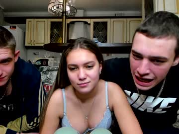 Nude cam couple family_intrigue image #688195