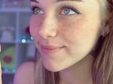 Nude cam girl mia_milagros image #1597275