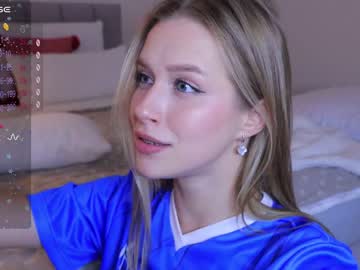Nude cam girl ella_twinkle image #5869069