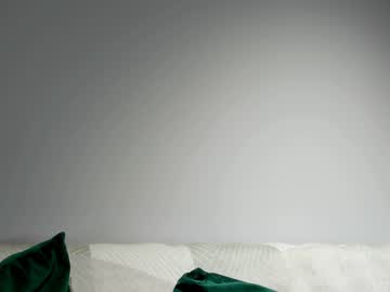 Nude cam girl aria_diaz image #4526819