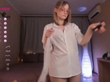 Nude cam girl bettybarnett image #4669478