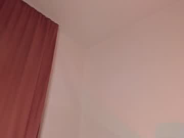 Nude cam girl emilybatee image #4039646