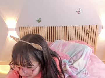 Nude cam girl little_effy18 image #4442052