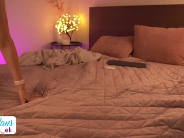 Nude cam girl molly_doolly image #2756484