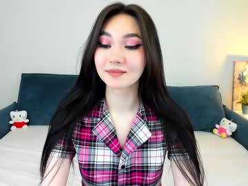 Nude cam girl yoyo_manga image #3530818