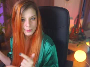 Nude cam girl juicyandthepussyblvd image #3607542