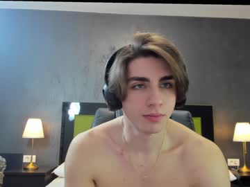 Nude cam man dylansalvatore image #3557415