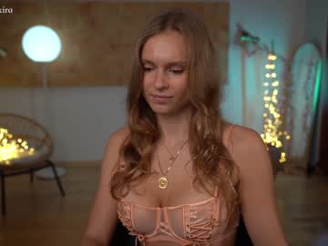 Nude cam girl chillwithkira image #3190273
