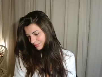 Nude cam girl mailifa image #6184341