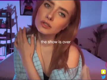 Nude cam girl _yvie_ image #2691712