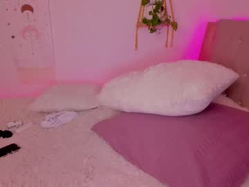 Nude cam girl kittenmoon_ image #1222700