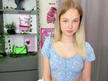 Nude cam girl tenderness_18 image #7049285