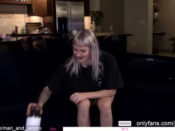 Nude cam girl mari_and_jandro image #2940651