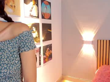 Nude cam girl little_effy18 image #5029362
