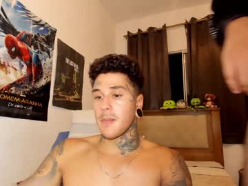Nude cam man ululante image #6063058