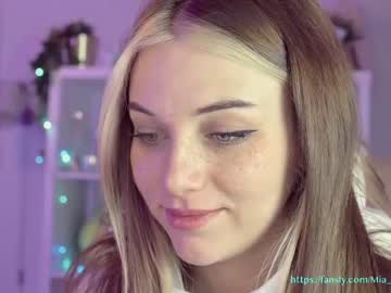 Nude cam girl mia_milagros image #1669326