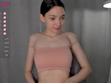 Nude cam girl bzzzme image #4473052