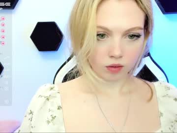 Nude cam girl small_blondee image #3978726