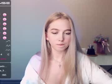 Nude cam girl small_blondee image #539481