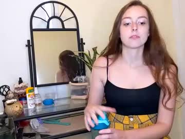Nude cam girl _heytheredelilah image #2893471