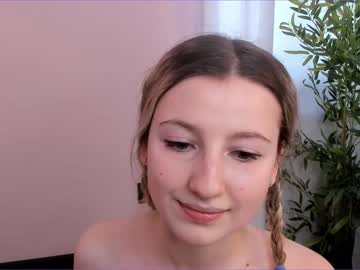 Nude cam girl katiehastey image #6202528