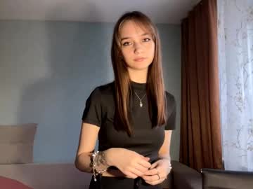 hollisconnett nude girls camming