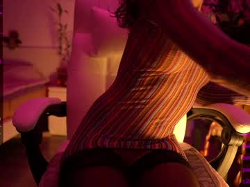 Nude cam girl kronniekray image #1969051