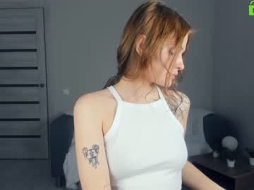 Nude cam girl scarlett_711 image #736178