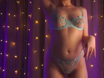Nude cam girl helenmoors image #4949308