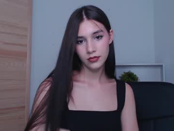 Nude cam girl li1lee_cherry image #2427595