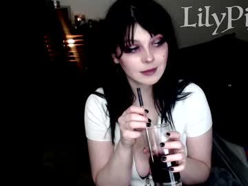Nude cam girl lilypixel image #1489850